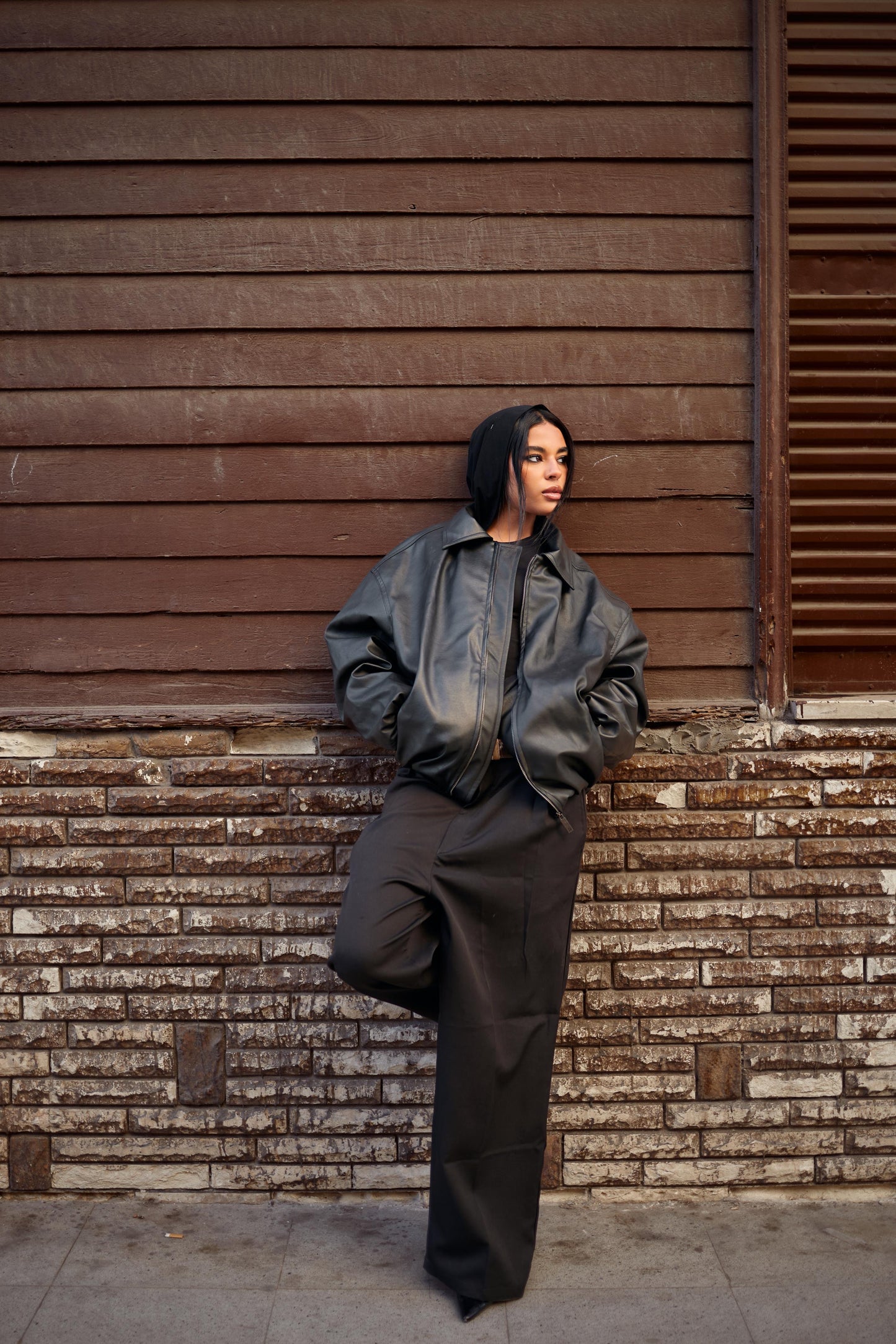 BLACK LEATHER JACKET