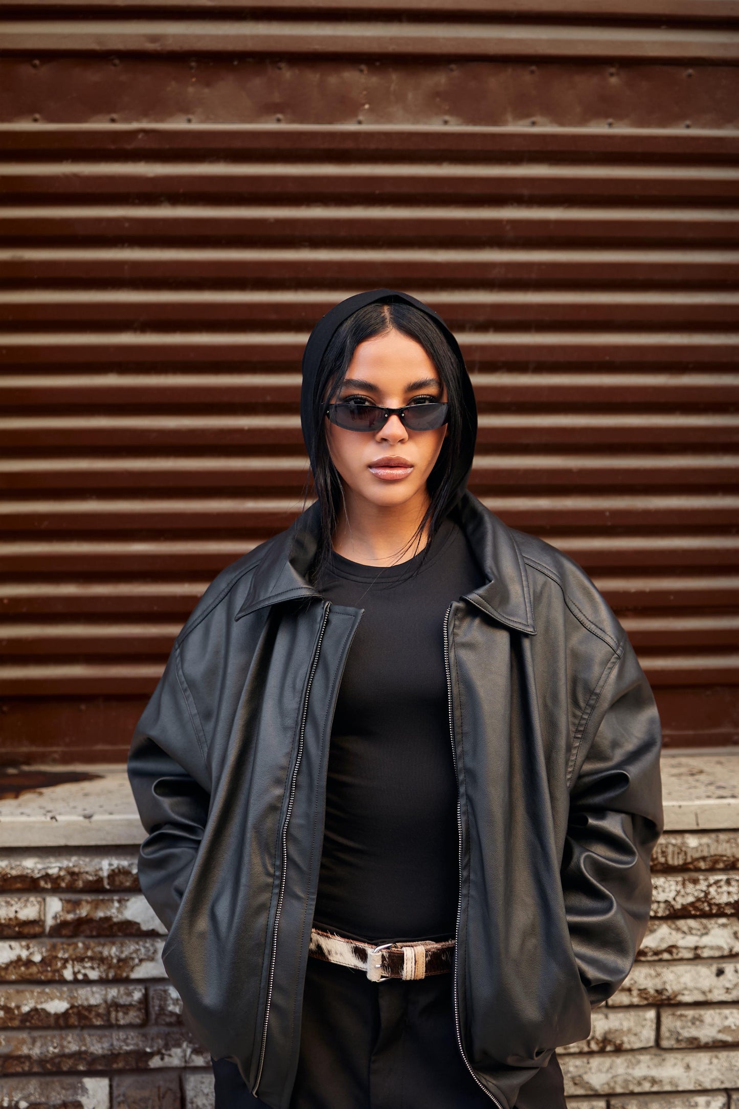 BLACK LEATHER JACKET